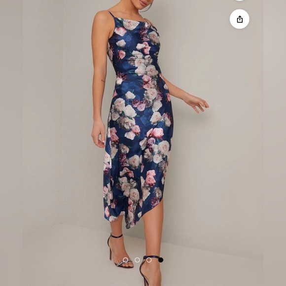 Chi Chi Elysha Dress ,Size 4 - Picture 3 of 6